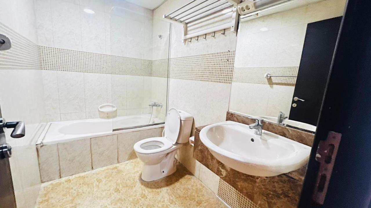 Executive Suite Room In Barsha 1 Near Moe Metro Dubai Ngoại thất bức ảnh